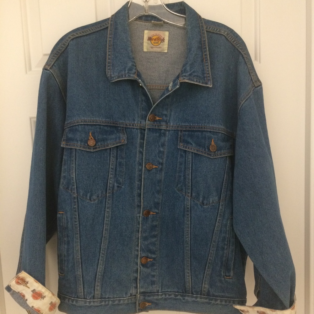 Vintage hard rock cafe jacket